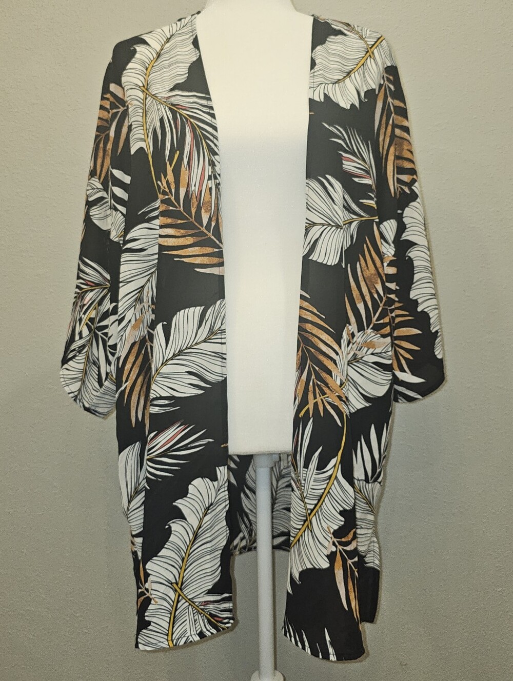 NWOT-Black Tropical Print Open Kimono with White & Gold Leaves.